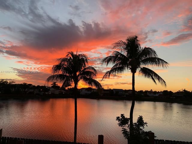 13228 SW 10th Lane, sold in Tamiami Lakes Sec 5, Miami, FL