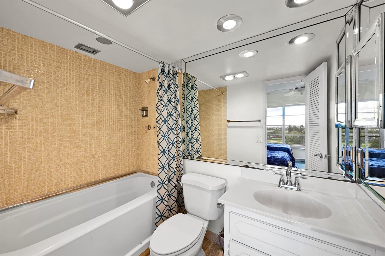 3050 N Palm Aire Drive 909, Pompano Beach, FL 33069 photo 14