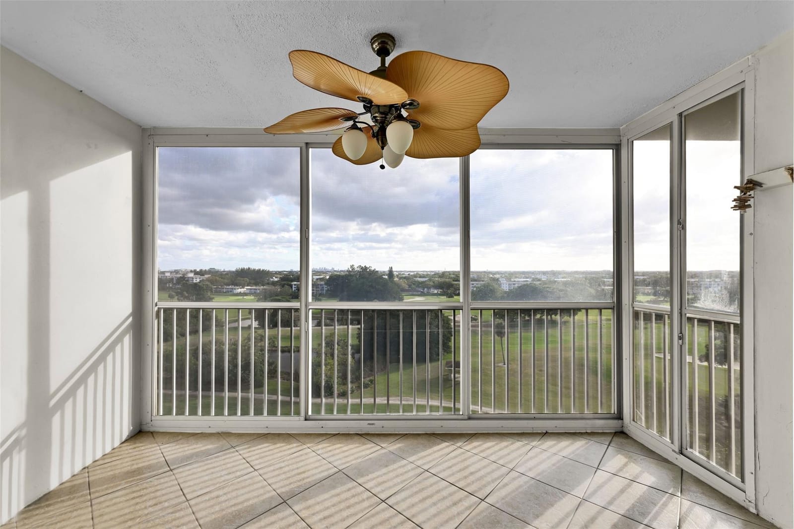 3050 N Palm Aire Drive 909, Pompano Beach, FL 33069 photo 15