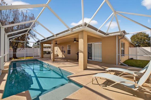 6141 NW Wild Cotton Way, sold in Winterlakes Tract H 1st Replat, Port St Lucie, FL