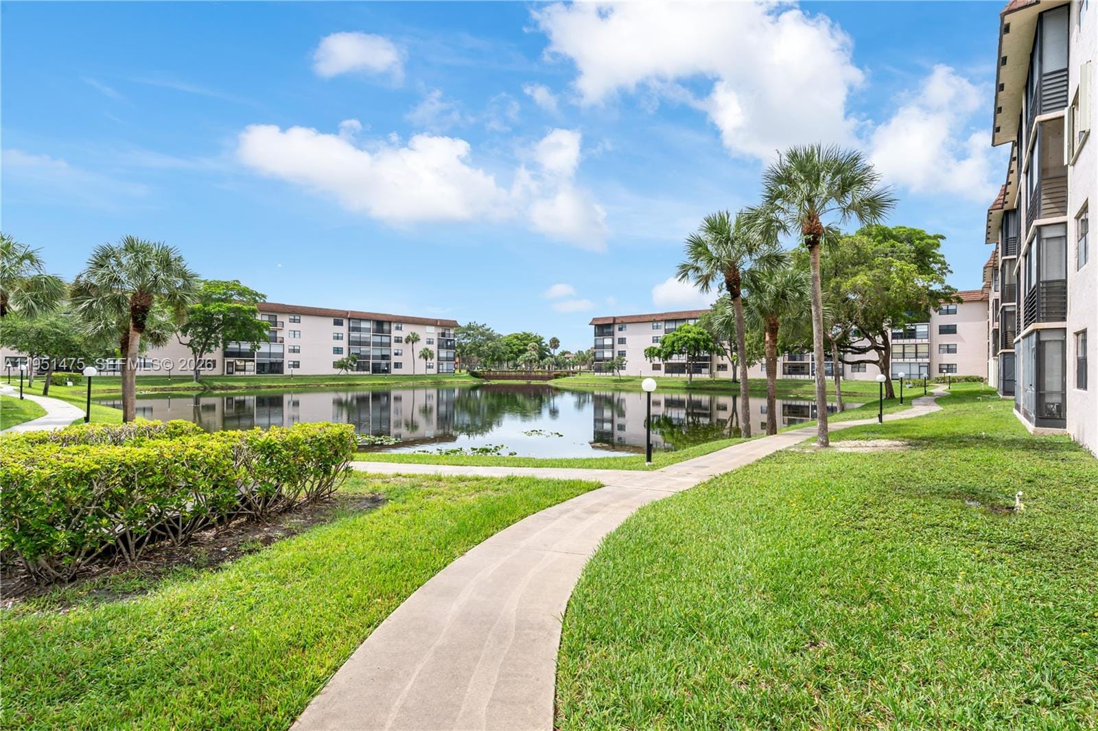 4960 E Sabal Palm Boulevard 301 — photo 2