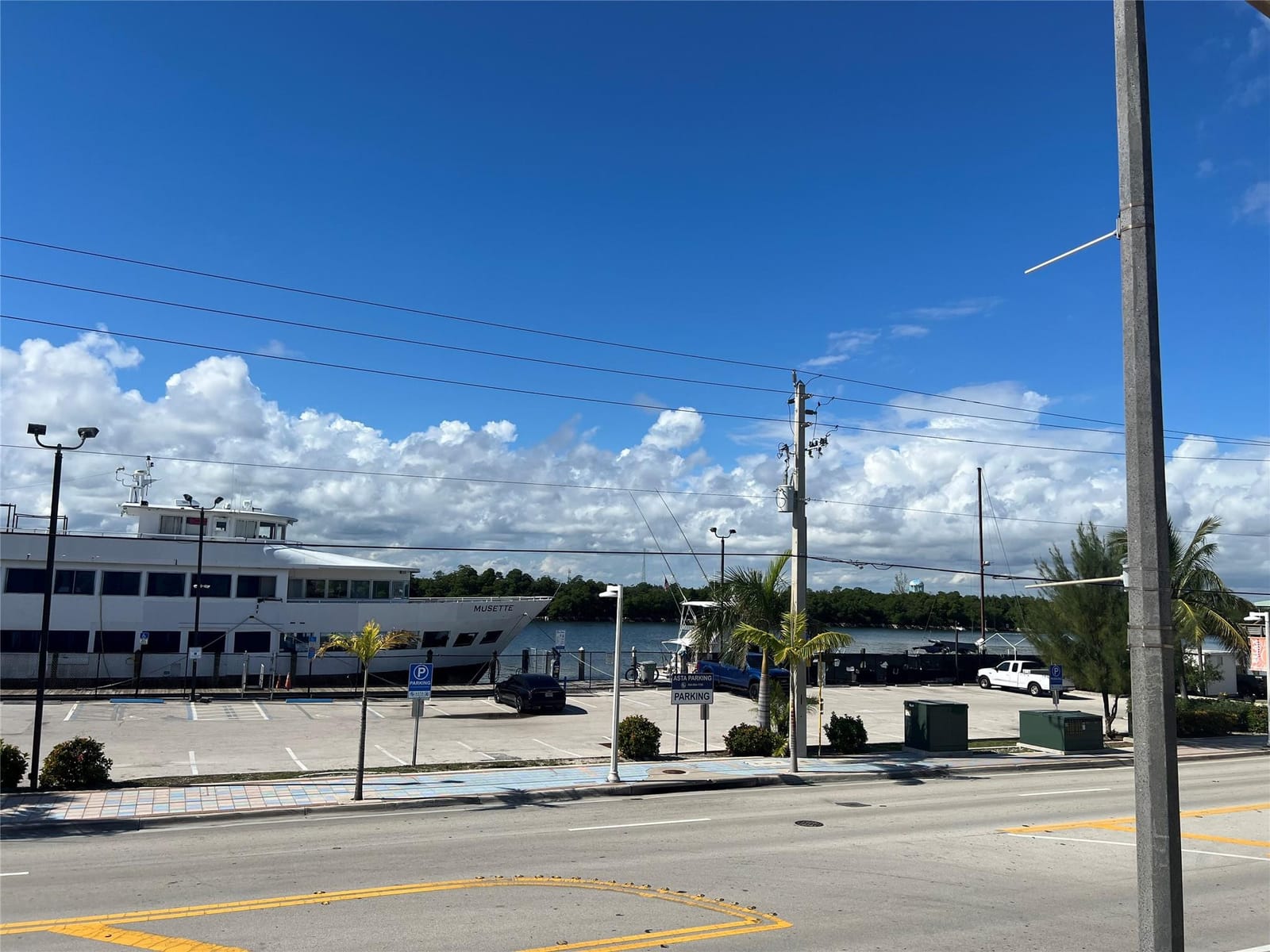 1315 N Ocean Drive 205 — photo 2