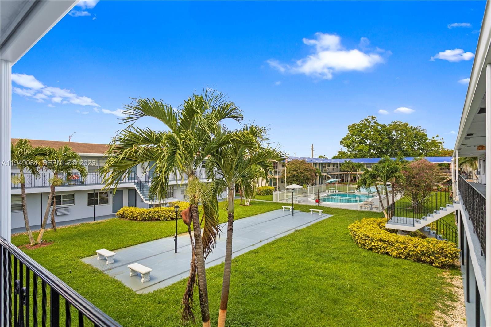 7401 Pines Boulevard 222, Pembroke Pines, FL 33024 photo 15