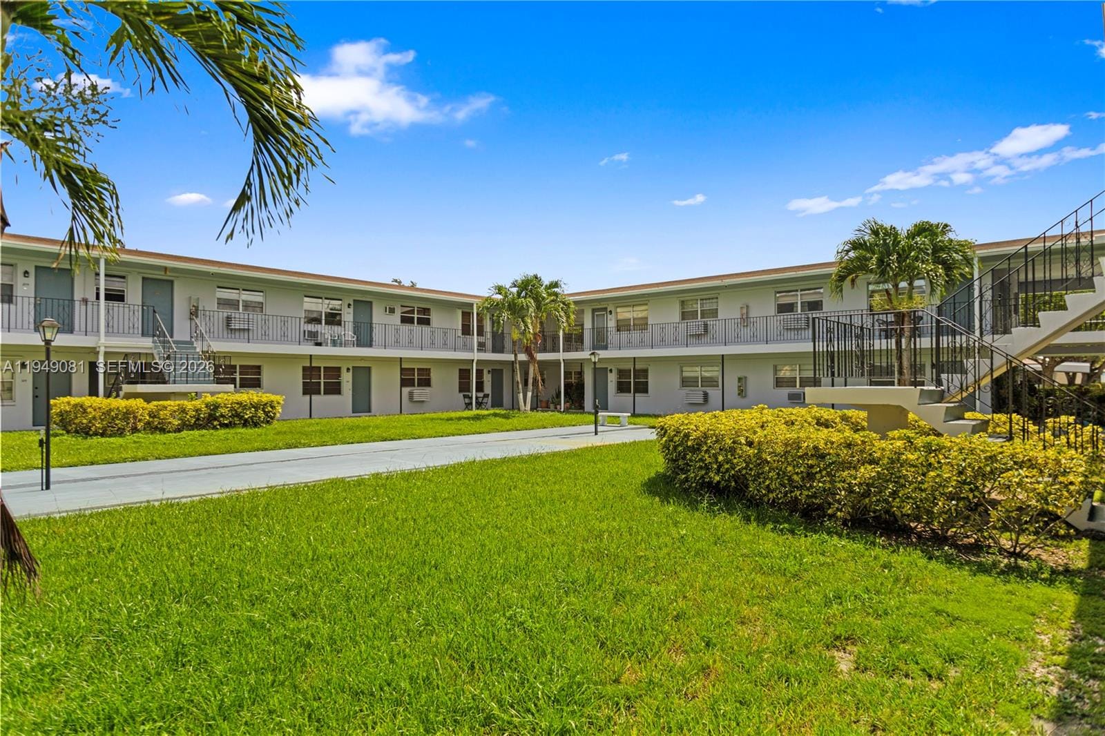 7401 Pines Boulevard 222, Pembroke Pines, FL 33024 photo 19