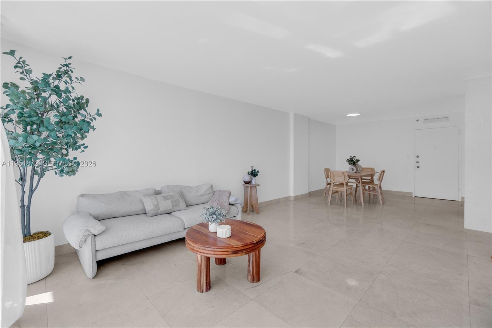 2780 NE 183rd Street 1414, Aventura, FL 33160 photo 6