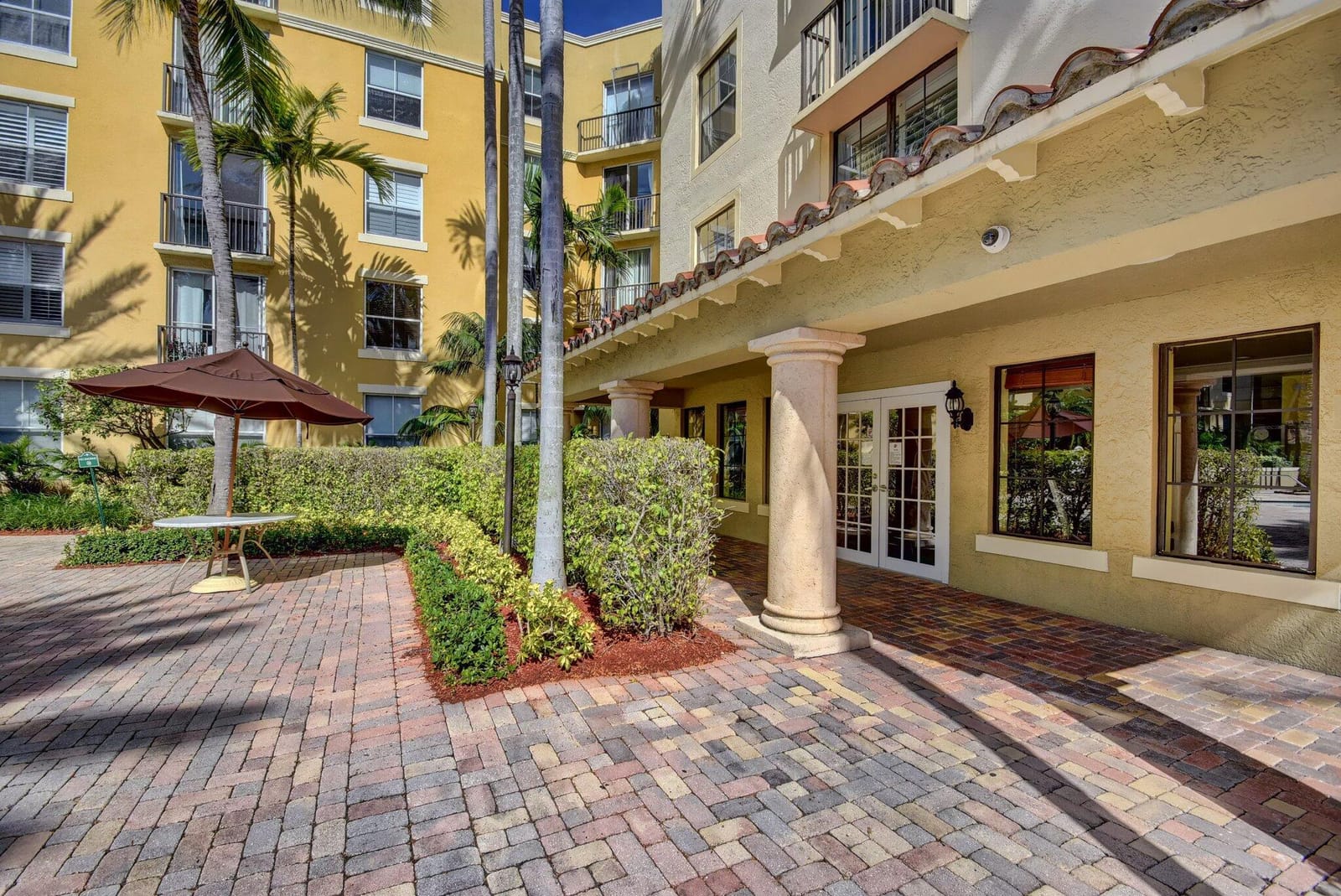 720 S Sapodilla Avenue 303, West Palm Beach, FL 33401 photo 21