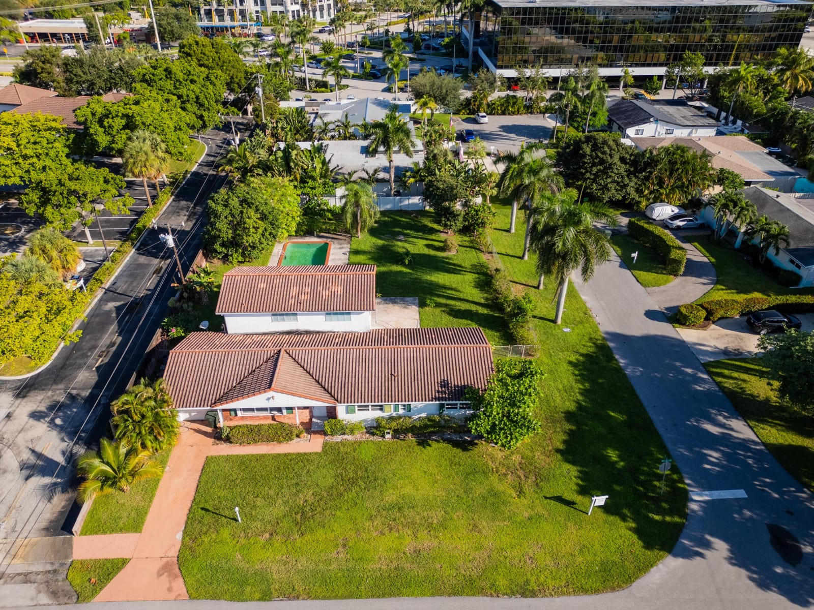 233 NE 11th Street, Boca Raton, FL 33432 photo 2
