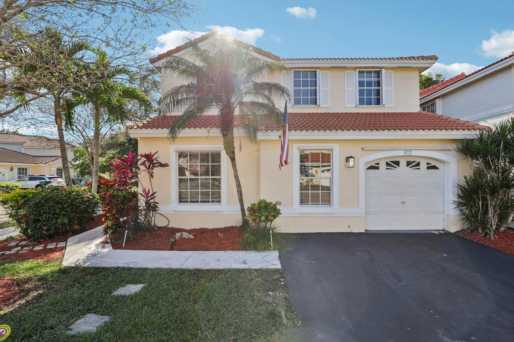 972 Azure Lane, Weston, FL 33326, Weston