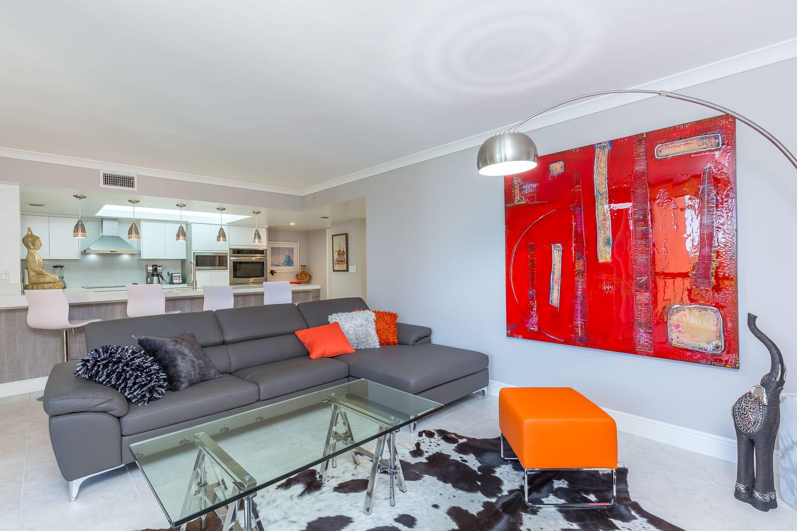 2455 Lindell Boulevard 3304 — photo 5