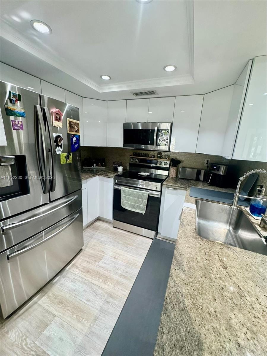 8810 SW 123rd Court M202, Miami, FL 33186 photo 11
