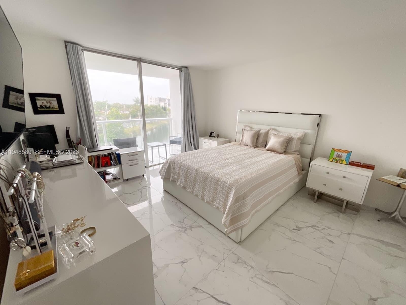 1301 NE Miami Gardens Drive 501W — photo 10