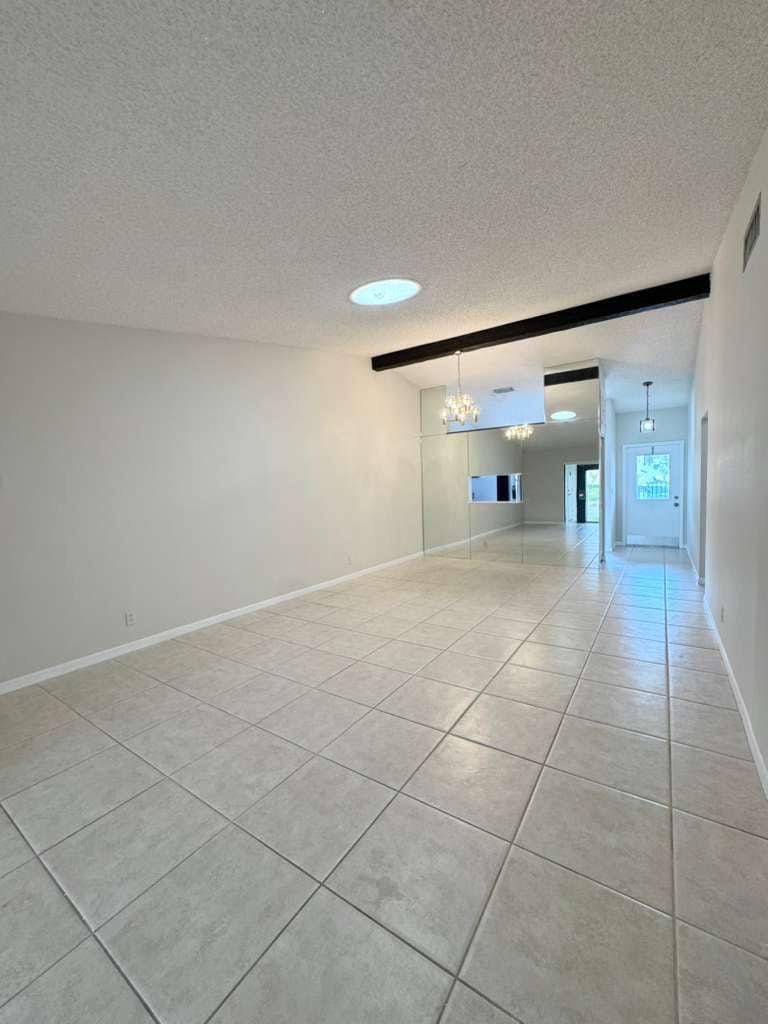 615 Sea Pine Way E, Greenacres, FL 33415 photo 28