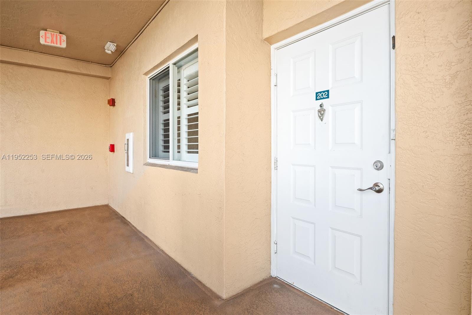 7739 Southampton Terrace 202 — photo 2