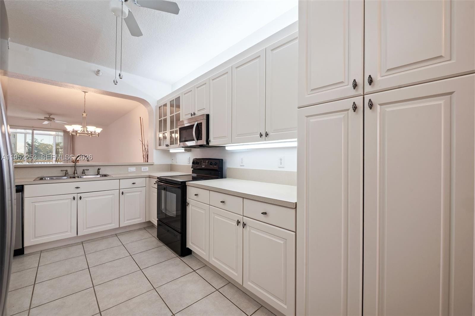 7739 Southampton Terrace 202 — photo 5