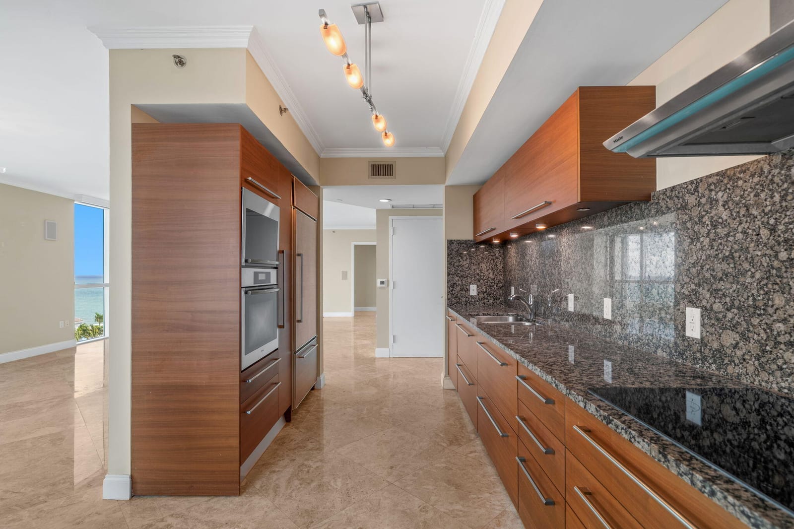 101 S Fort Lauderdale Beach Boulevard 1206, Fort Lauderdale, FL 33316 photo 19
