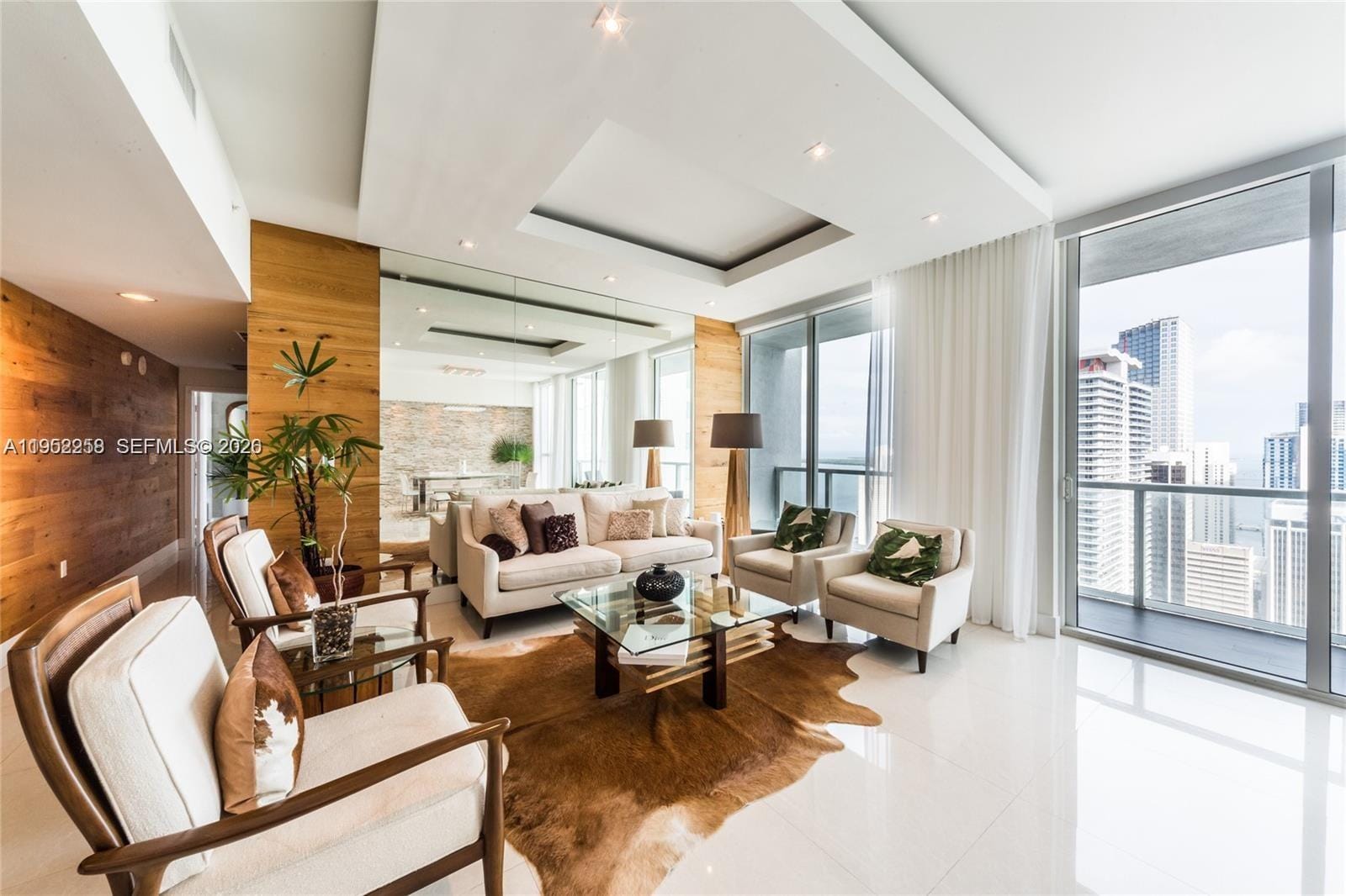 244 Biscayne Boulevard 4407, Miami, FL 33132
