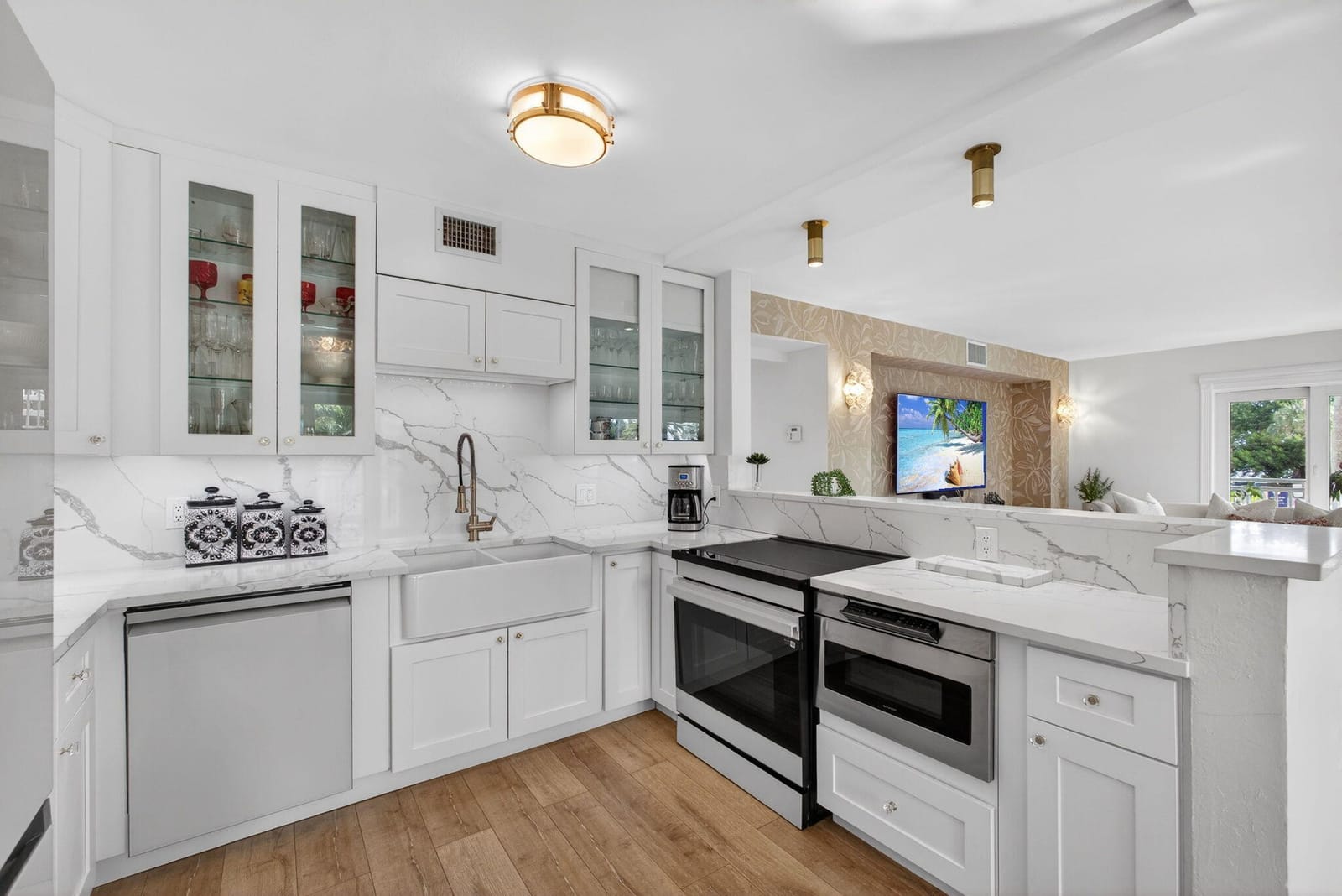 129 S Golfview Road 6, Lake Worth Beach, FL 33460 photo 4