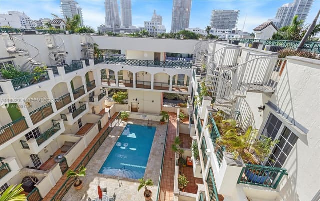 300 Euclid Avenue 209, Armitage Place, Miami Beach, FL