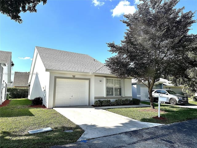 462 SE 20th Drive, Homestead, FL 33033