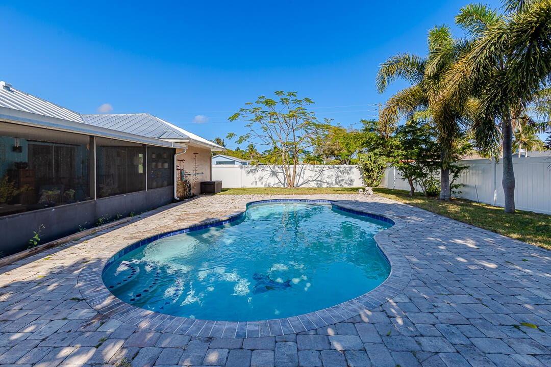 397 NE Jonquil Street, Port St. Lucie, FL 34983 photo 3