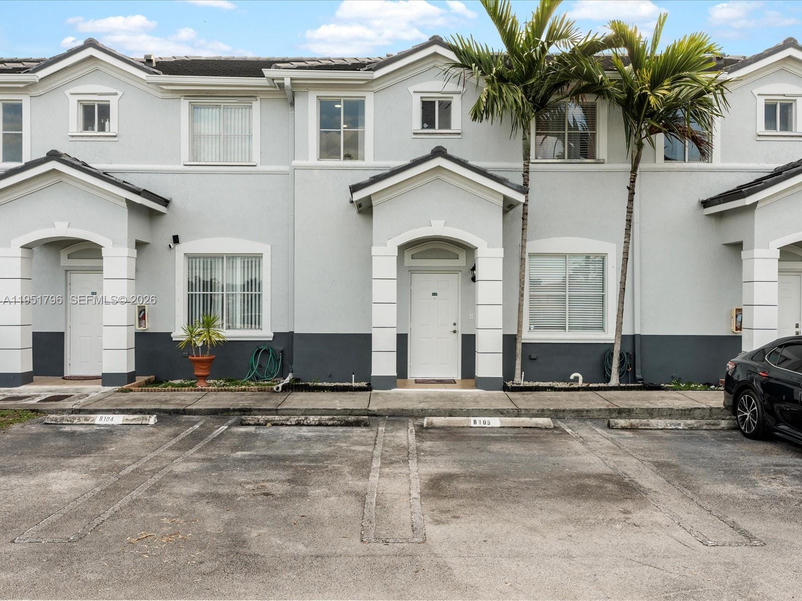 2 bedroom home for sale at 7377 174th, Hialeah, FL 33015 — $349,000