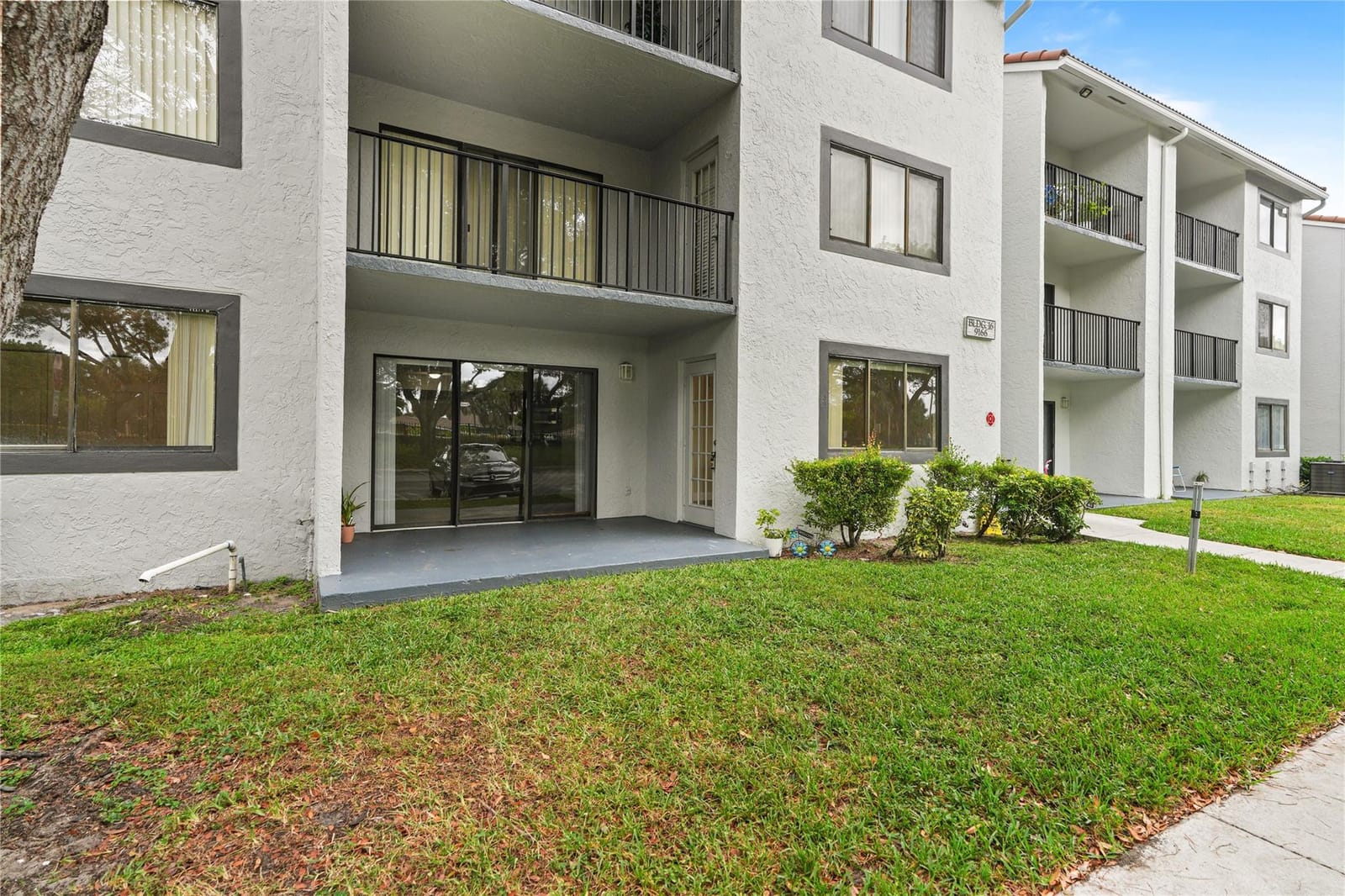 9166 W Atlantic Boulevard 1616 — photo 2