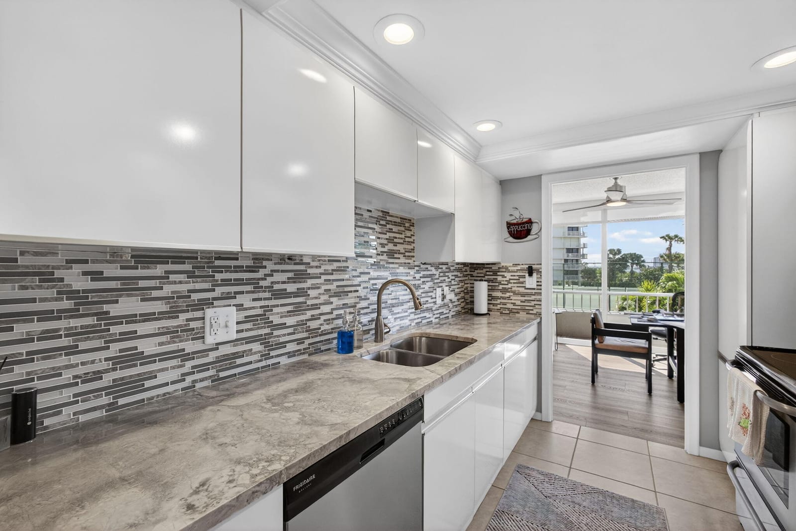 5510 N Ocean Drive 2d — photo 5