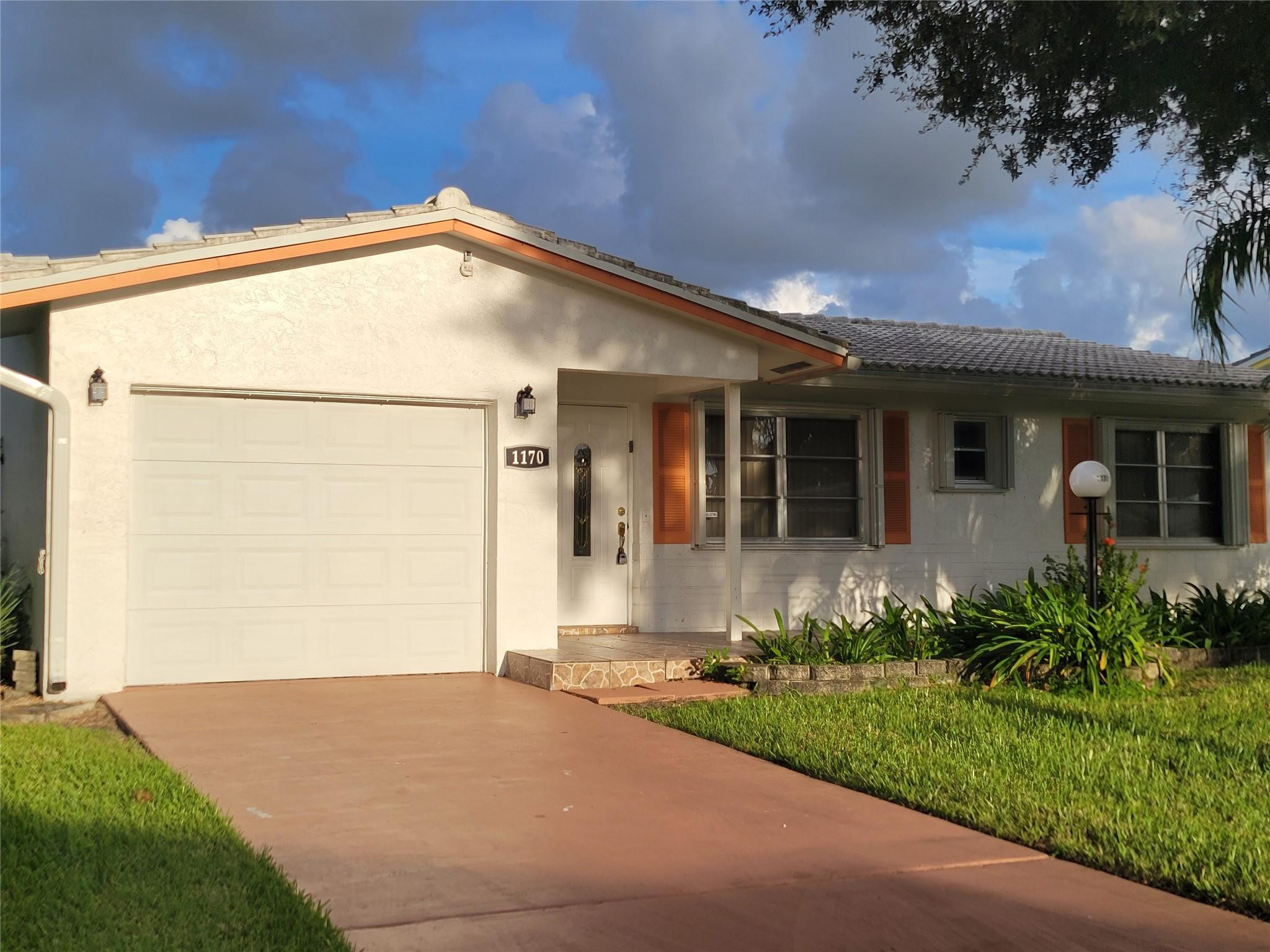 1170 NW 90th Avenue, Plantation, FL 33322, Plantation