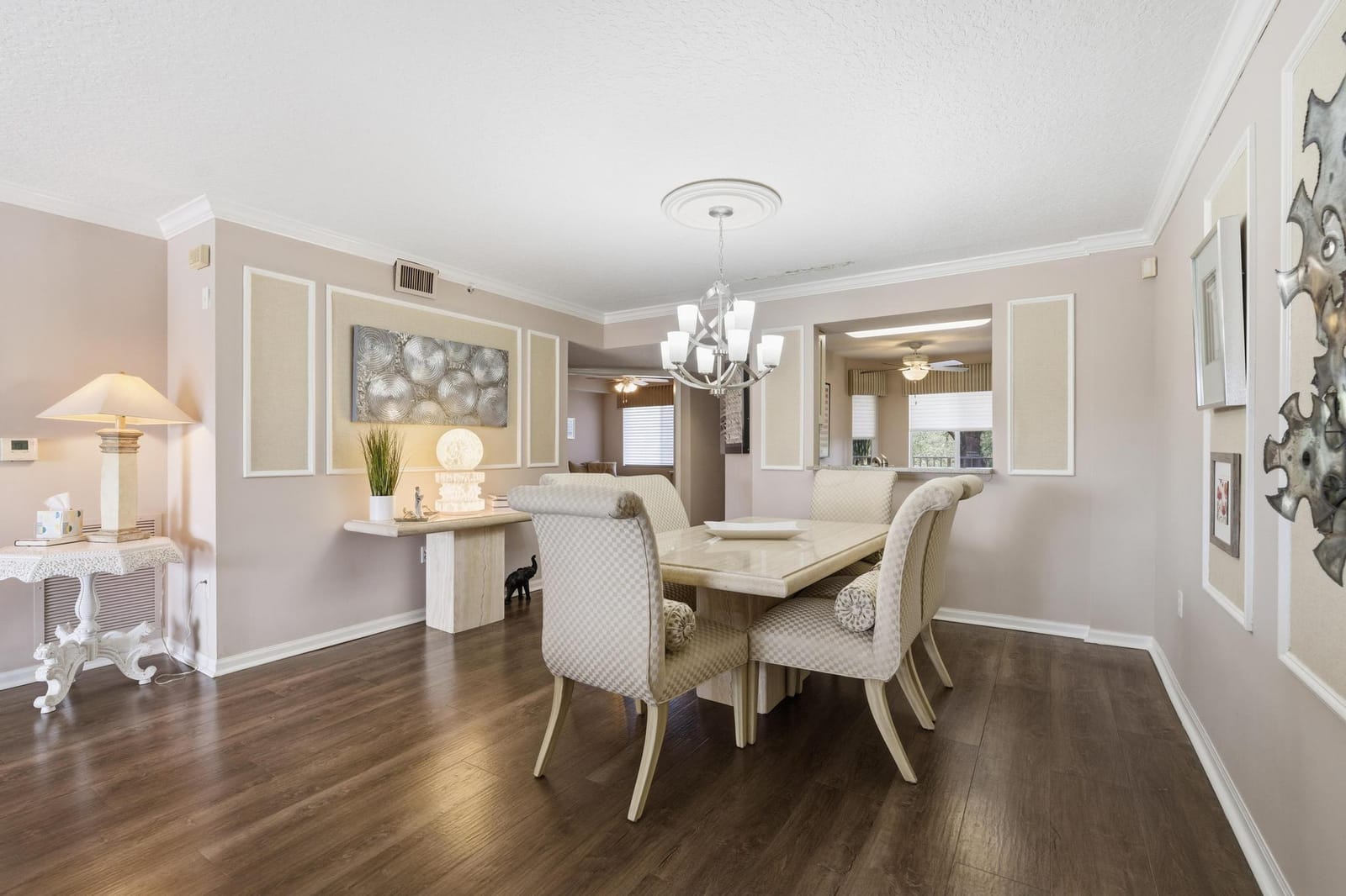 5746 Crystal Shores Drive 307 — photo 4