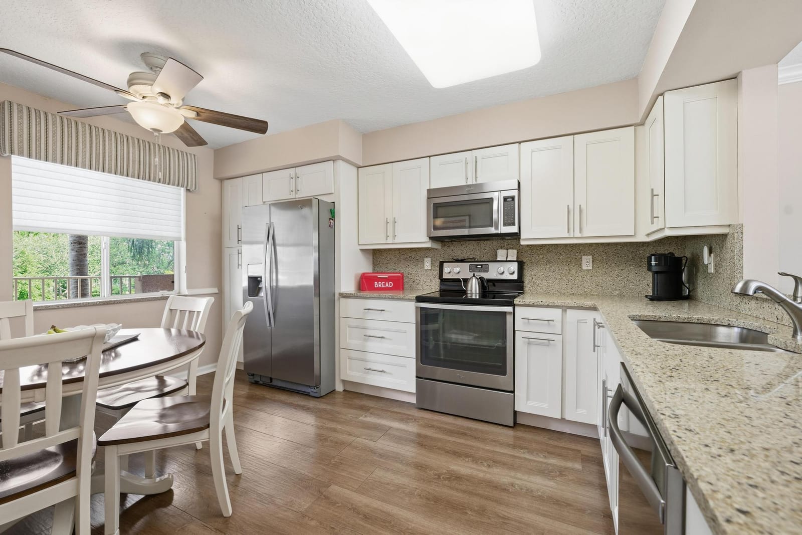 5746 Crystal Shores Drive 307 — photo 5