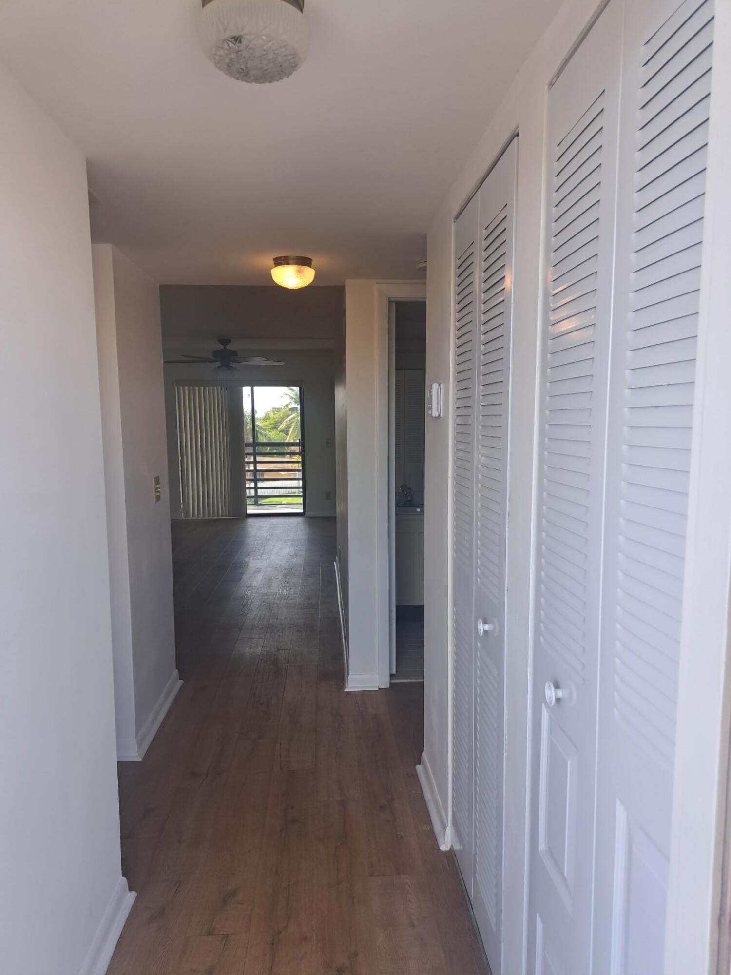 2711 NW 104th Avenue 405, Sunrise, FL 33322 photo 2