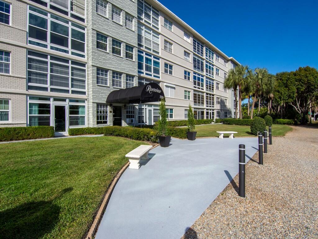 2333 Indian River Boulevard 506, Vero Beach, FL 32960, Vero Beach