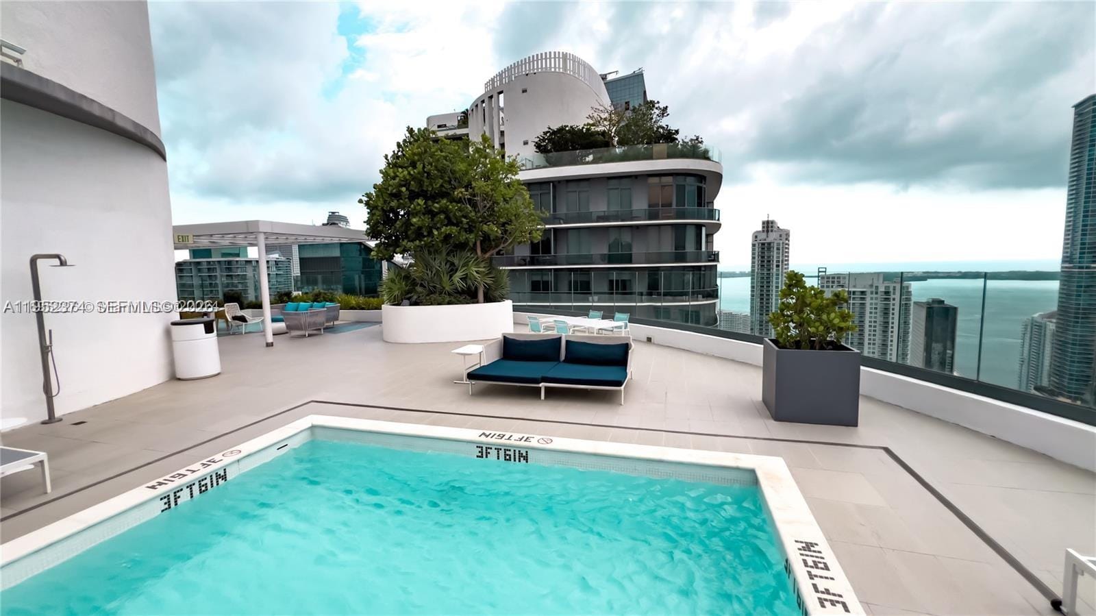 55 SW 9th Street 2305, Miami, FL 33130 photo 19