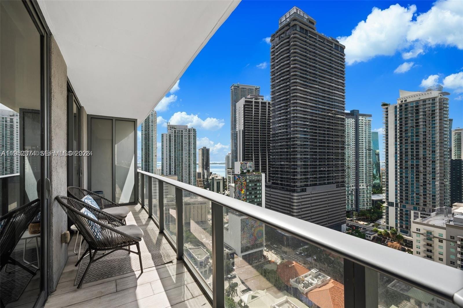55 SW 9th Street 2305, Miami, FL 33130 photo 23