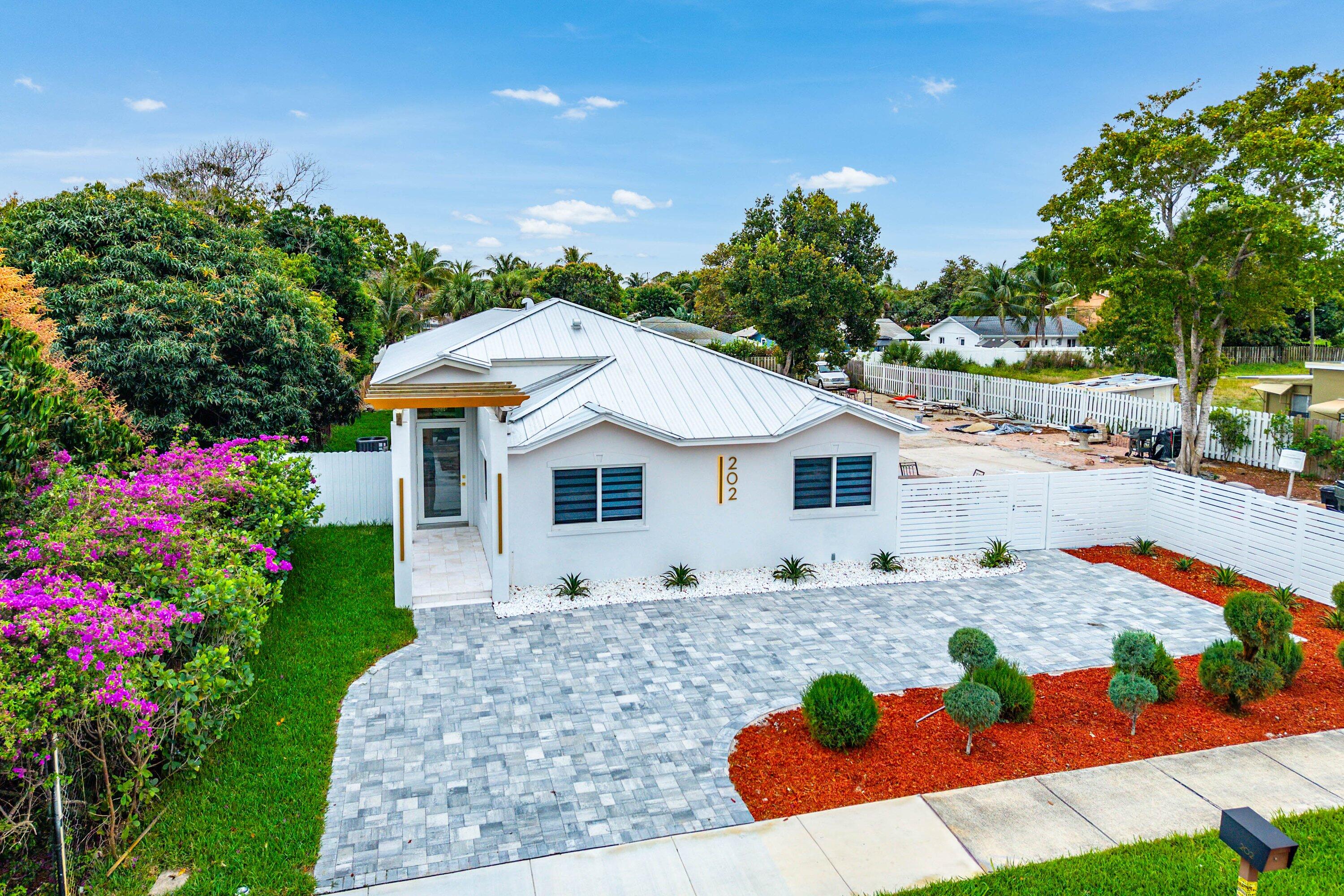 202 SE 4th Street, Delray Beach, FL 33483, Delray Beach