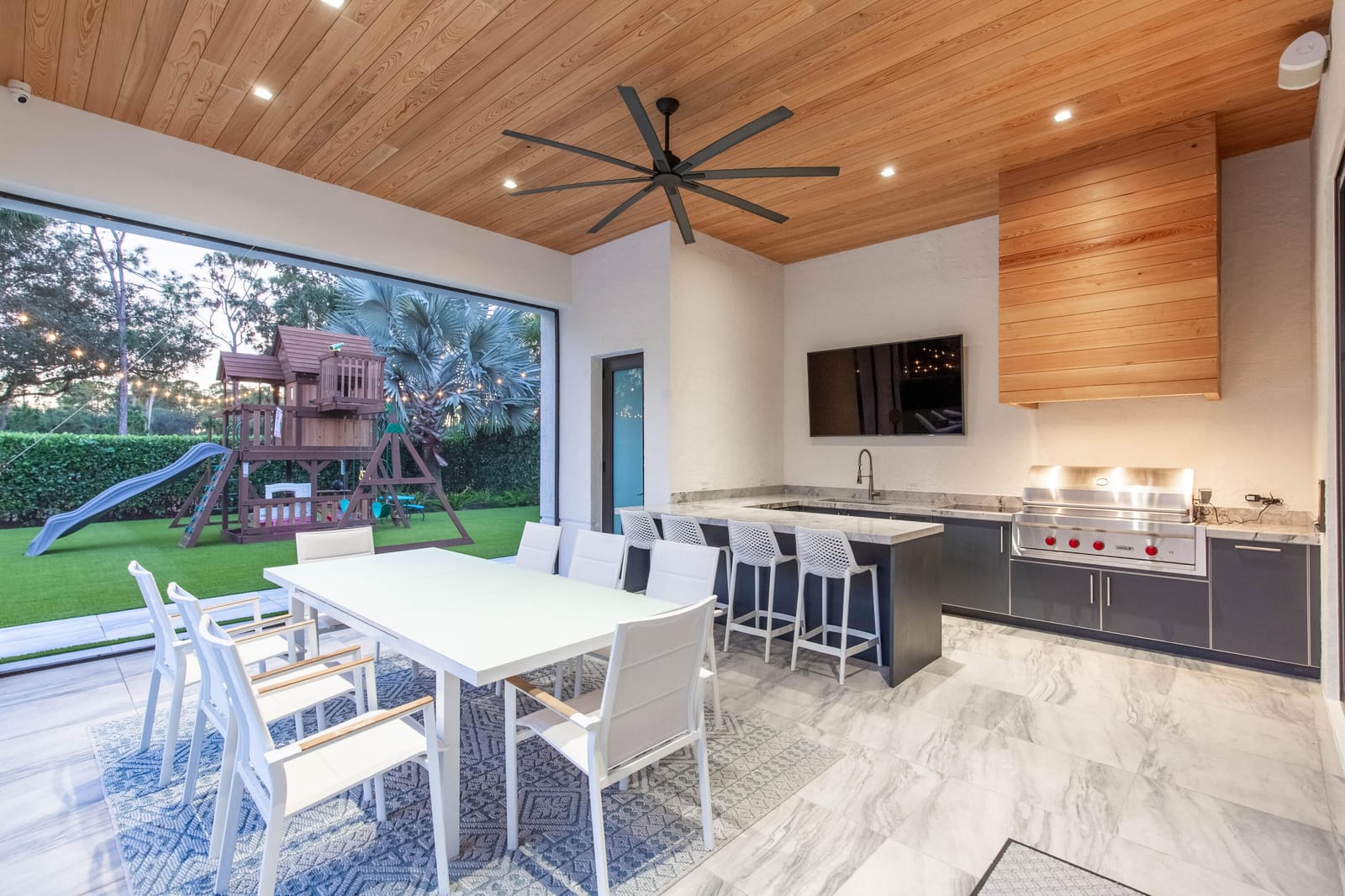1768 Breakers West Boulevard W, West Palm Beach, FL 33411 photo 14