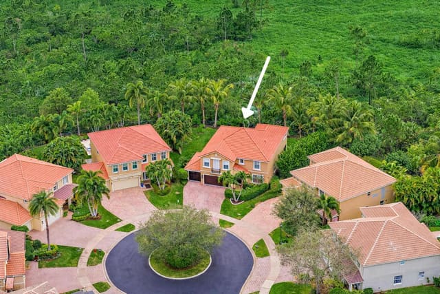 5537 SE Hammock Reserve Terrace, Hobe Sound, FL 33455