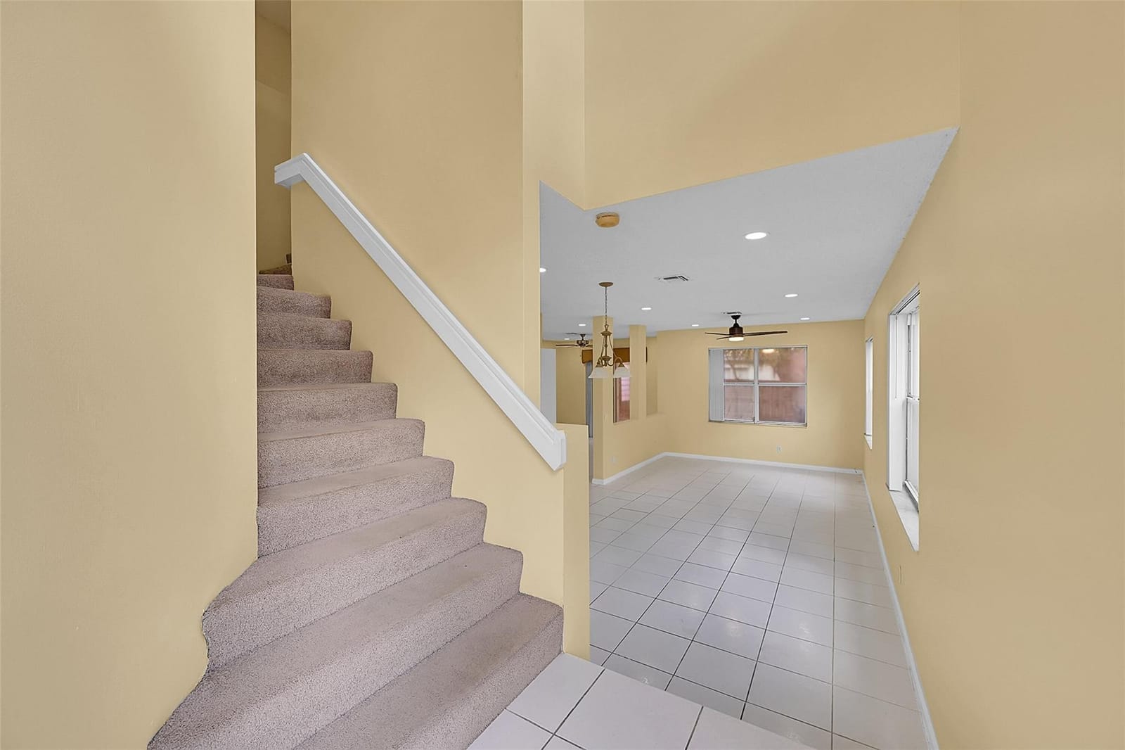 160 NW 97th Terrace — photo 5
