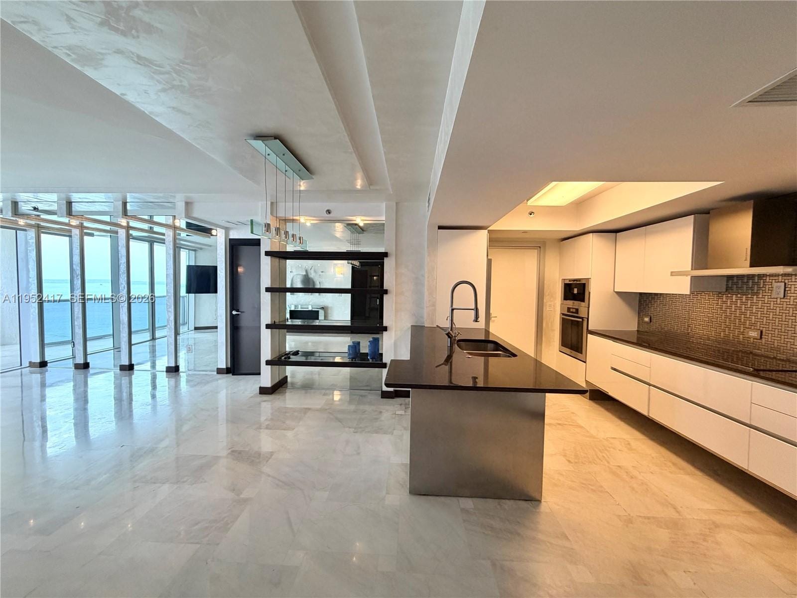 17201 Collins Ave+den 1403 — photo 4