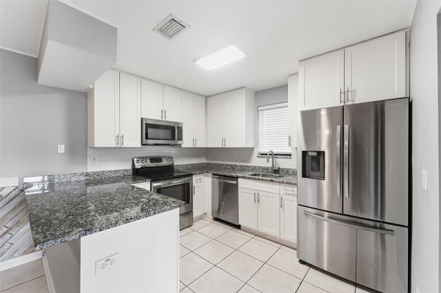 2501 NW 99th Avenue 2501, sold in Parkside, Coral Springs, FL