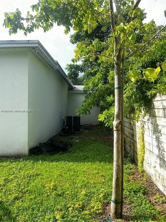 15 NW 52nd Street — photo 5