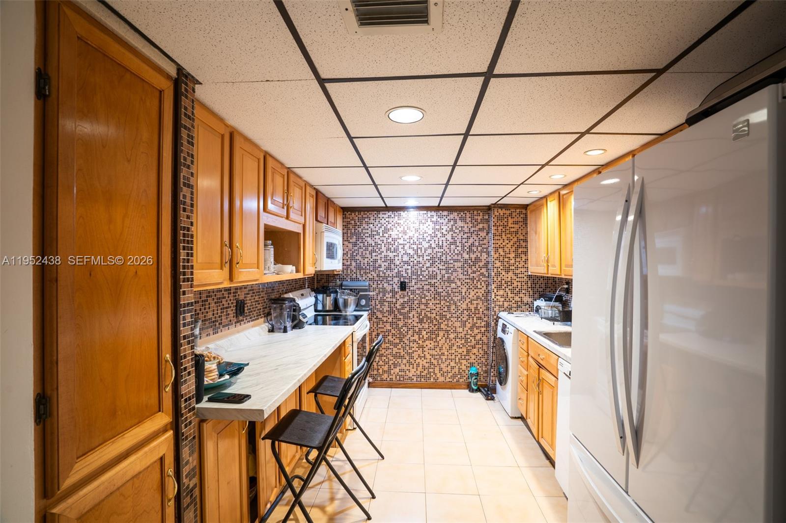 2101 Atlantic Shores Boulevard 120, Hallandale Beach, FL 33009, Hallandale Beach