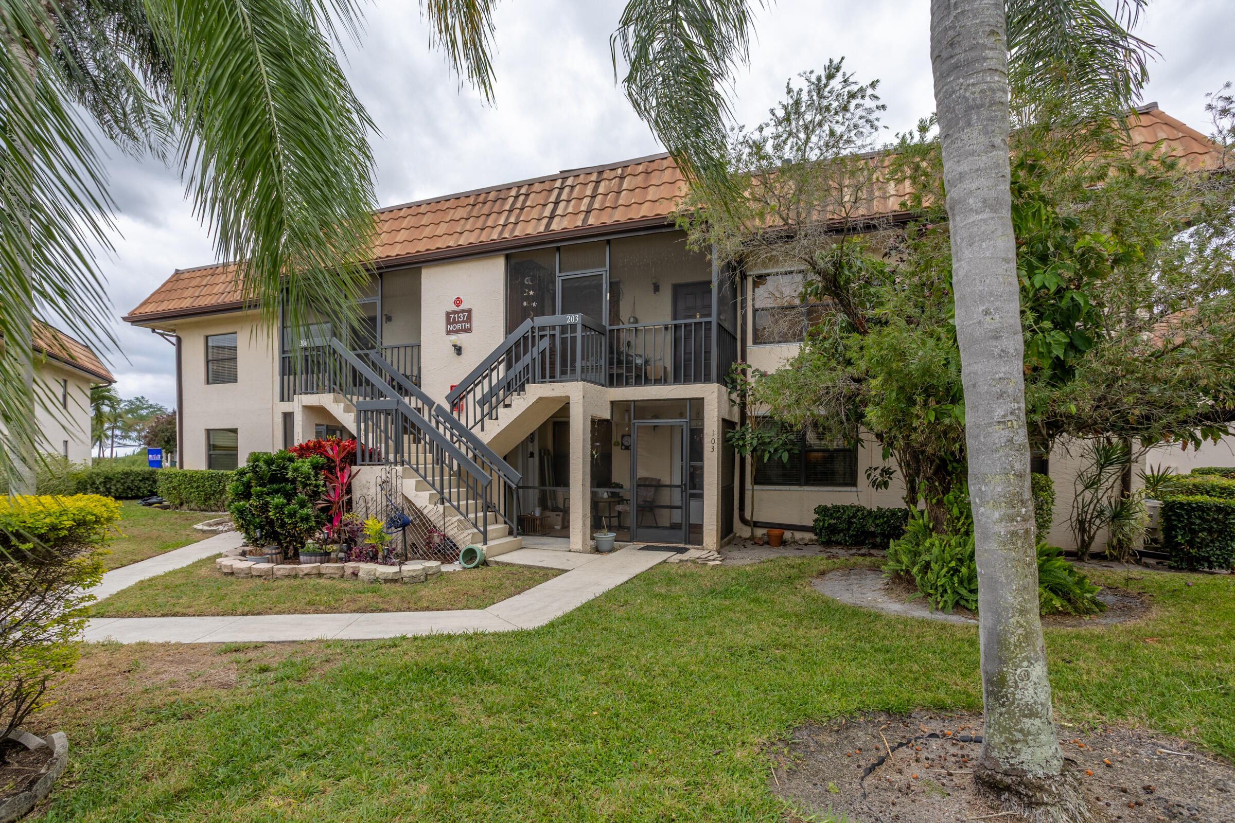 7137 Golf Colony Court 103, Lake Worth, FL 33467, Lake Worth