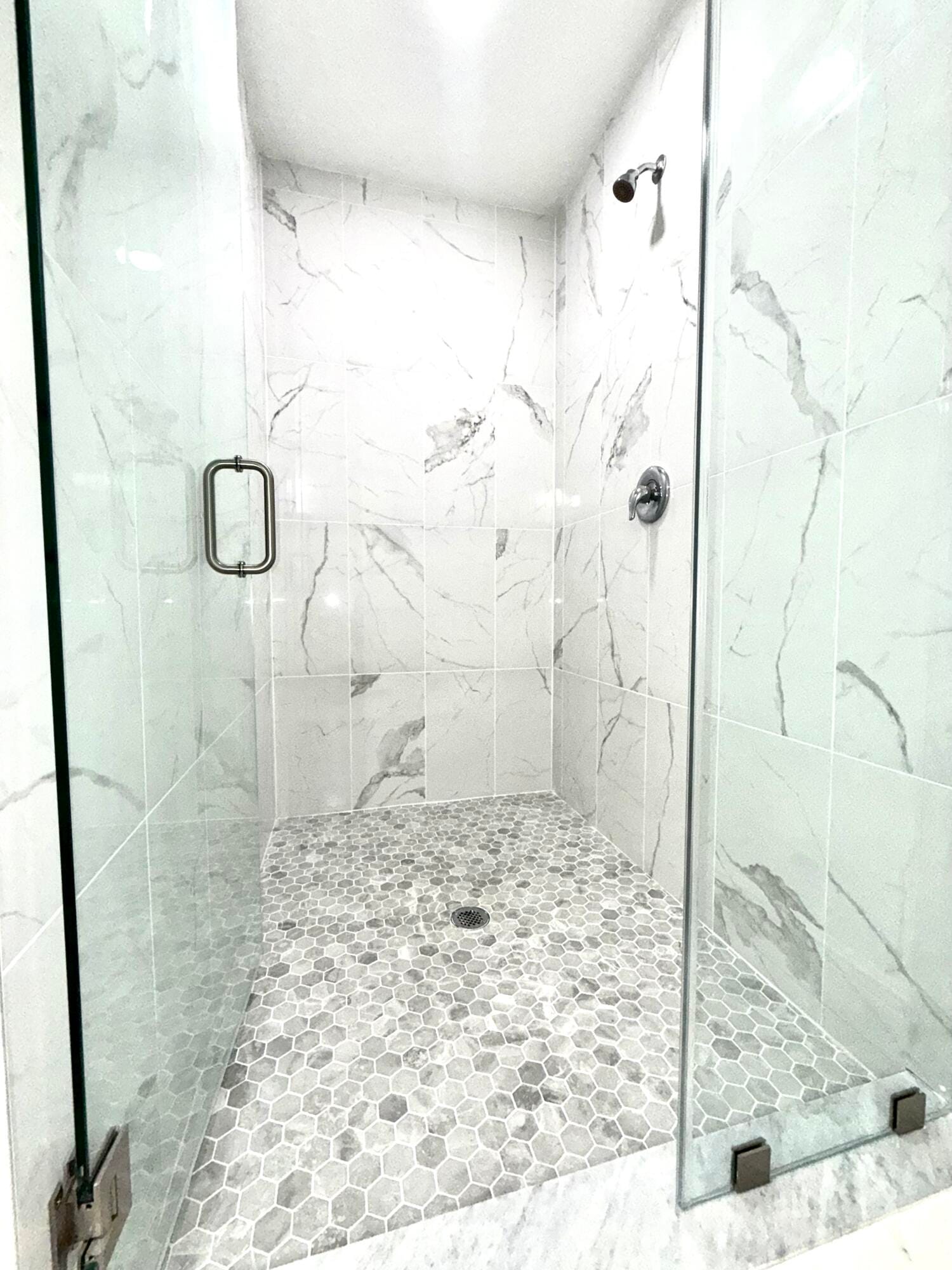 443 Treemont Avenue — photo 6