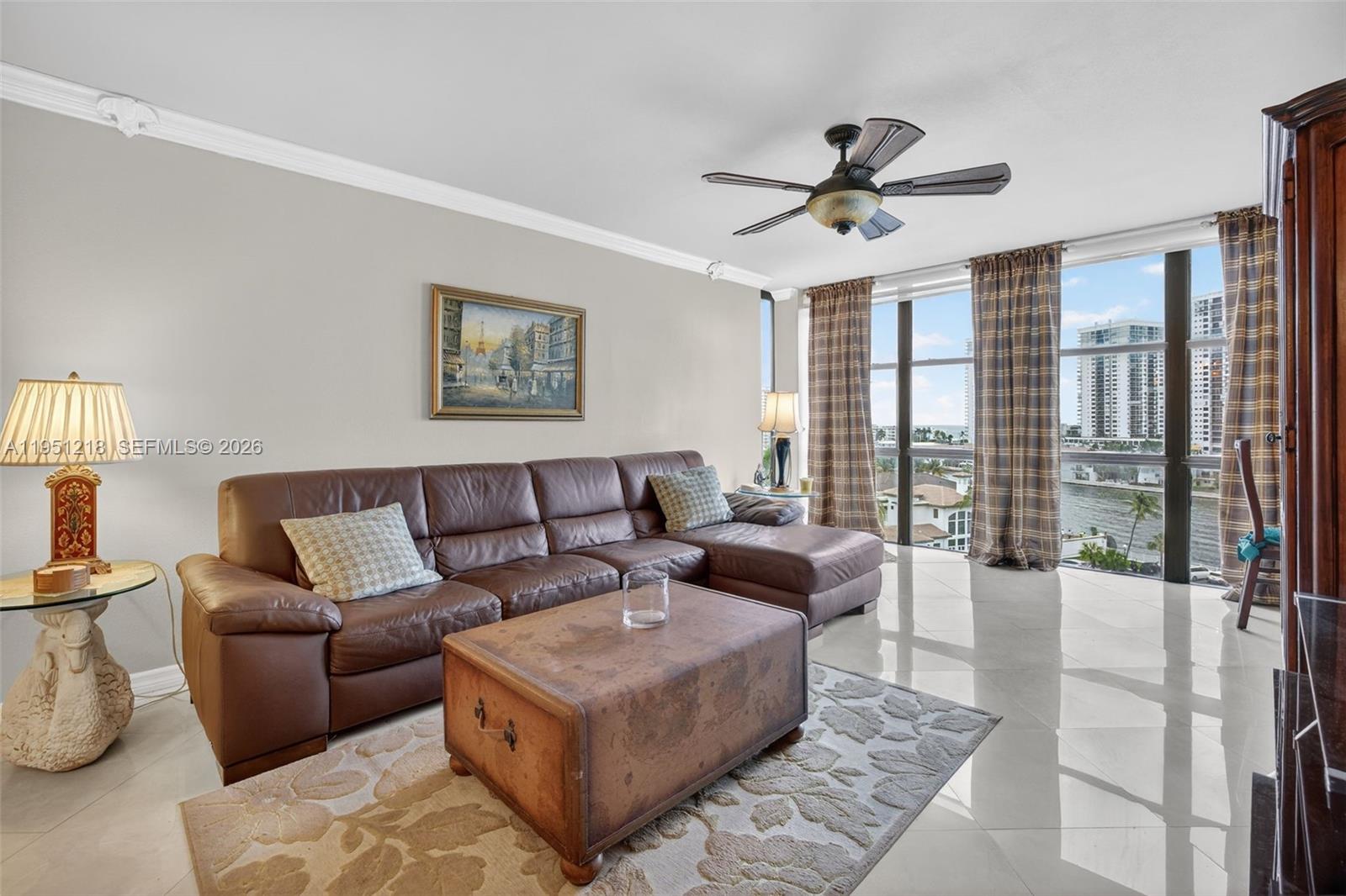 1000 Parkview Drive 806 — photo 12