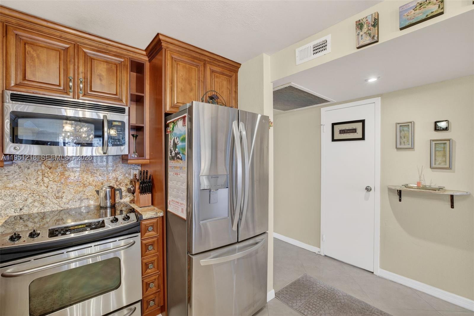 1000 Parkview Drive 806, Hallandale Beach, FL 33009 photo 23