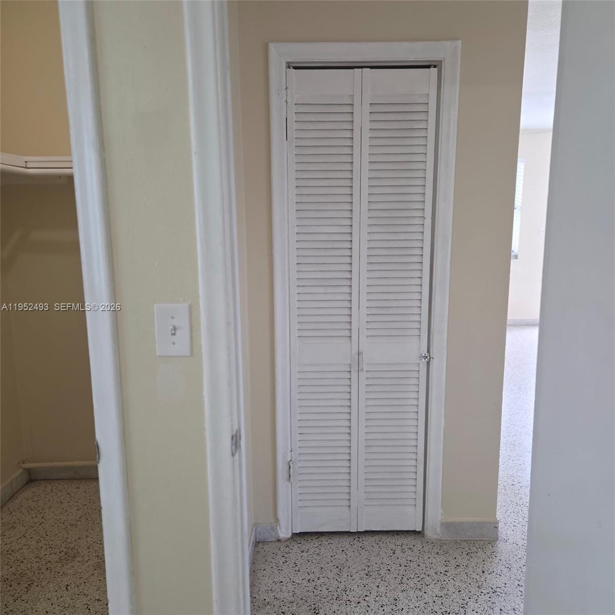 7056 SW 22nd Street, Miami, FL 33155 photo 15