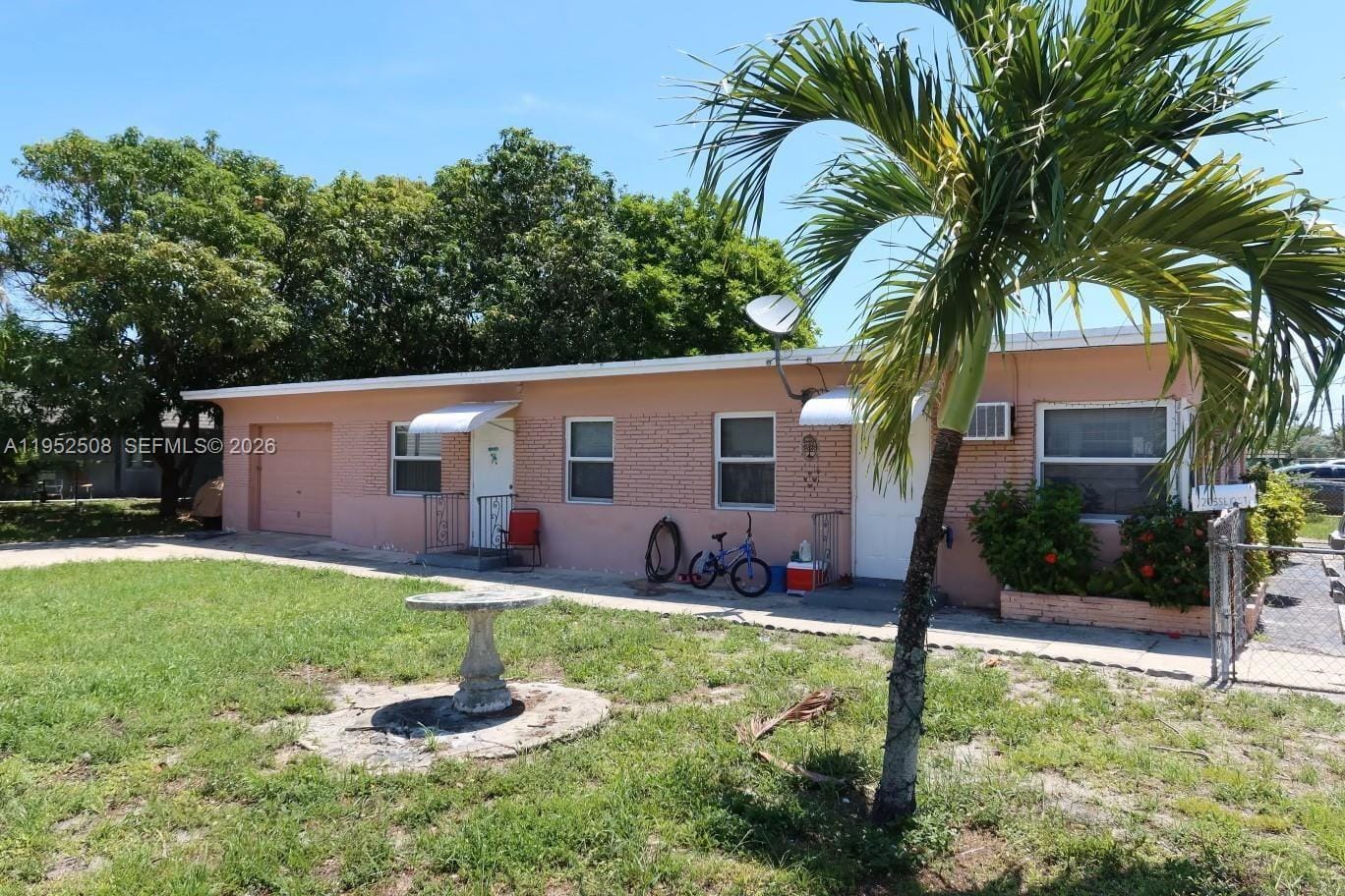 205 SE 10th Street, Hallandale Beach, FL 33009 photo 11