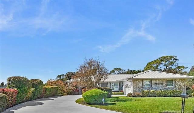 1898 SE Coronado Lane, Stuart, FL 34996