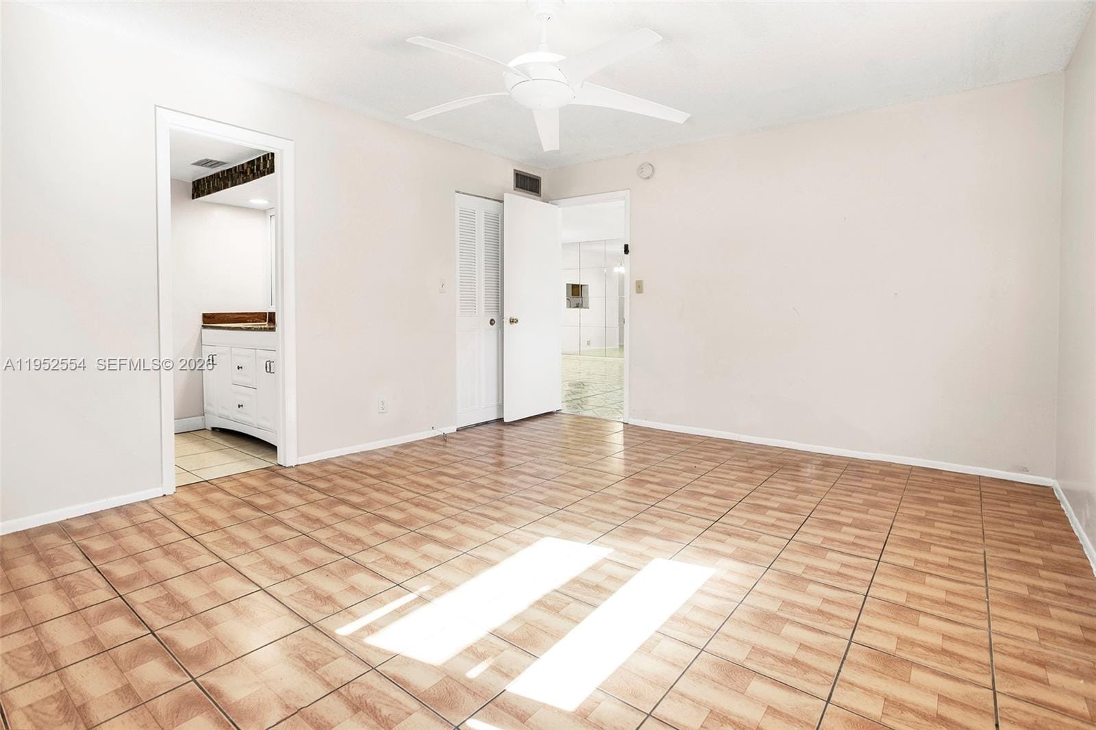 4151 NW 41st Street 301, Lauderdale Lakes, FL 33319 photo 16